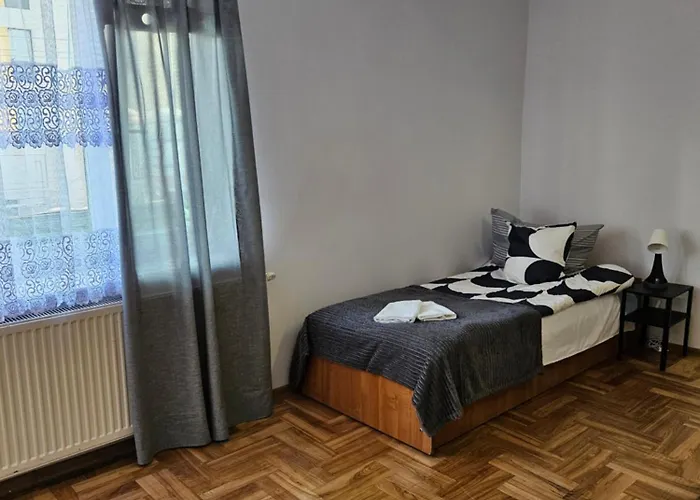 Vera Dla Seniorow , Z Celodobowa Opieka I Wyzywienie Hostel *